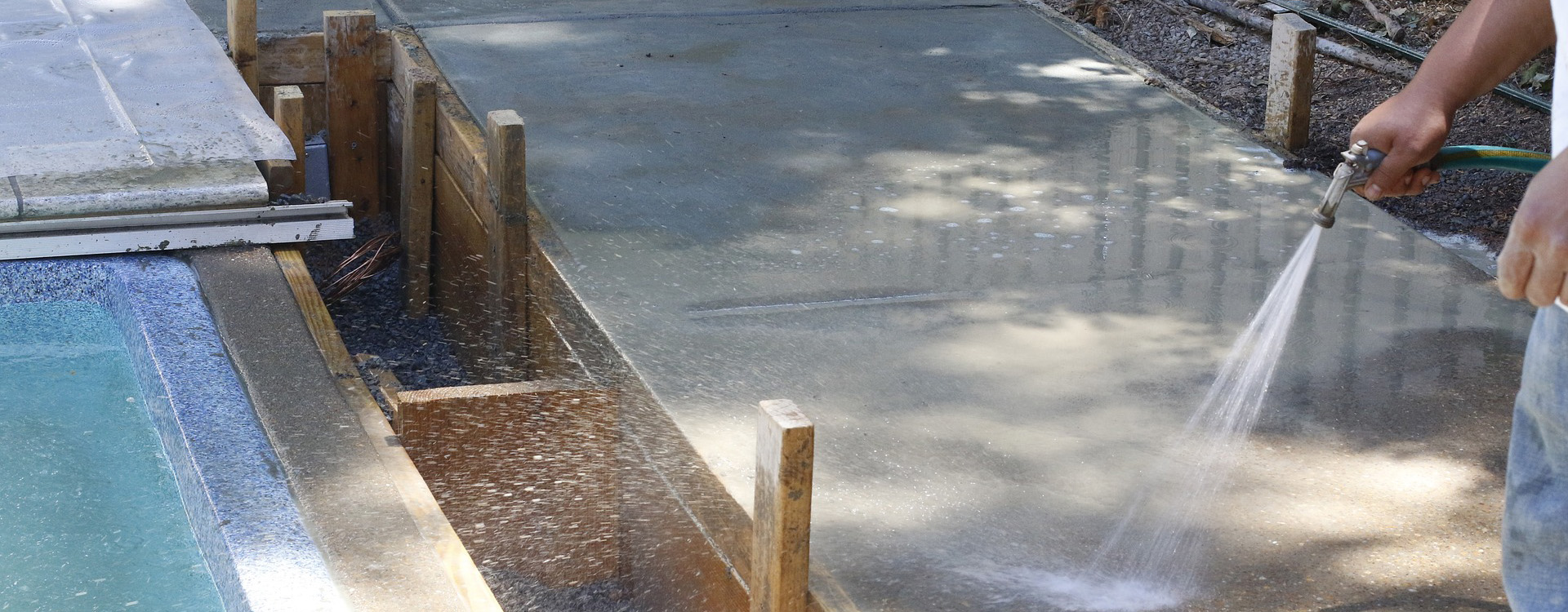 Aménagement de cours à Niort et Surgères